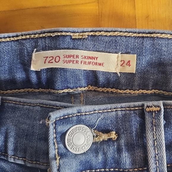 Levi's 720 Super Skinny Woman Size 24X30 - Picture 7 of 10